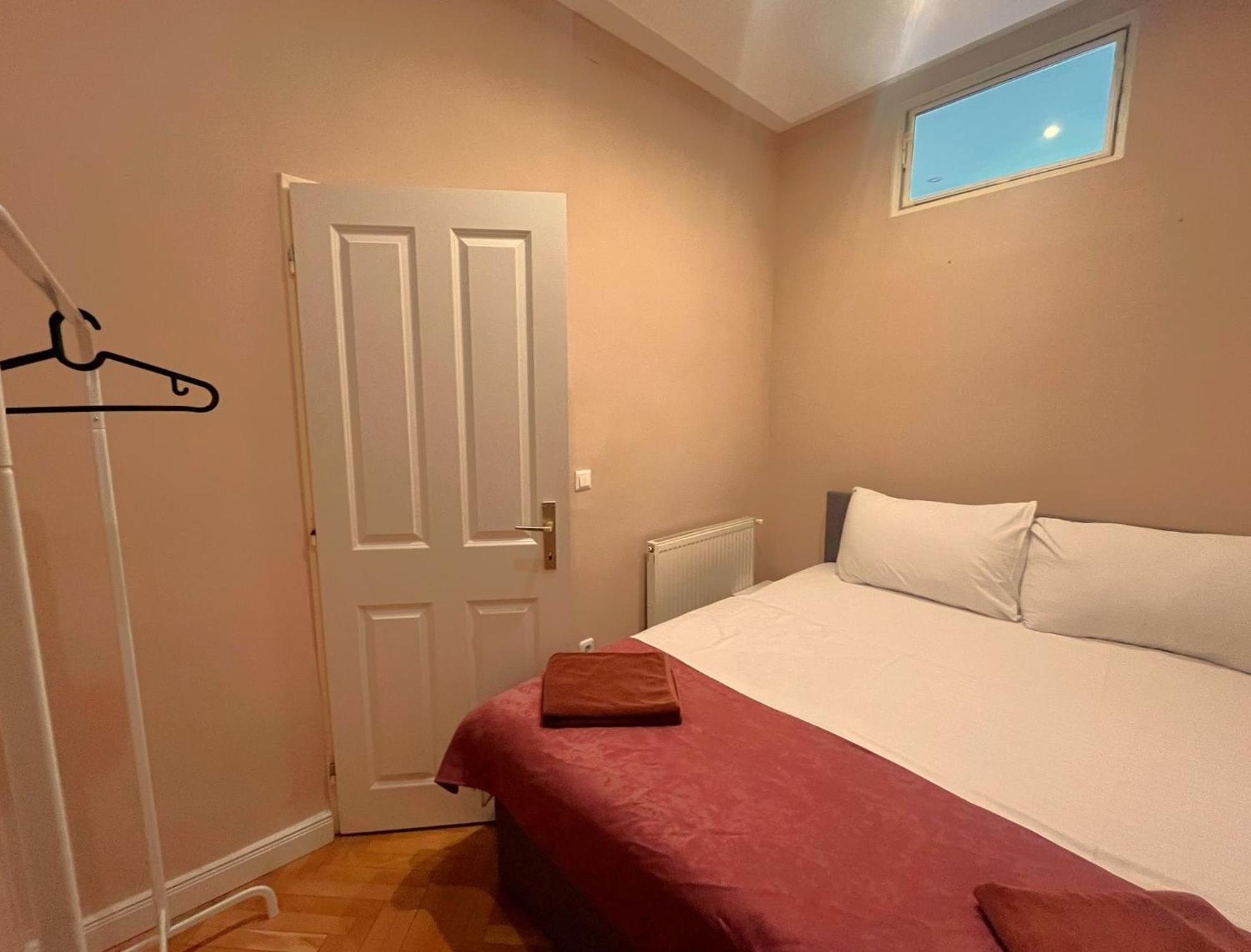 Aurellia Serviced Apartments