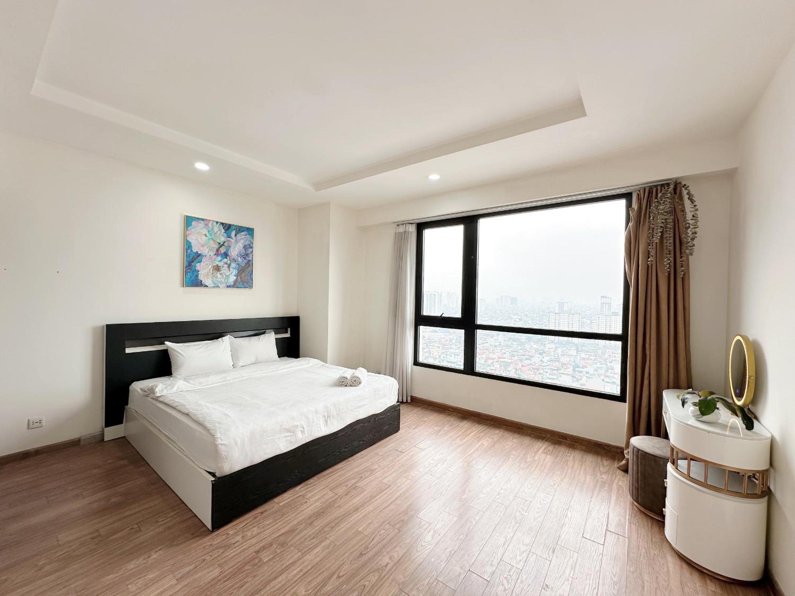 Cozy 2BR Apartment in City Center