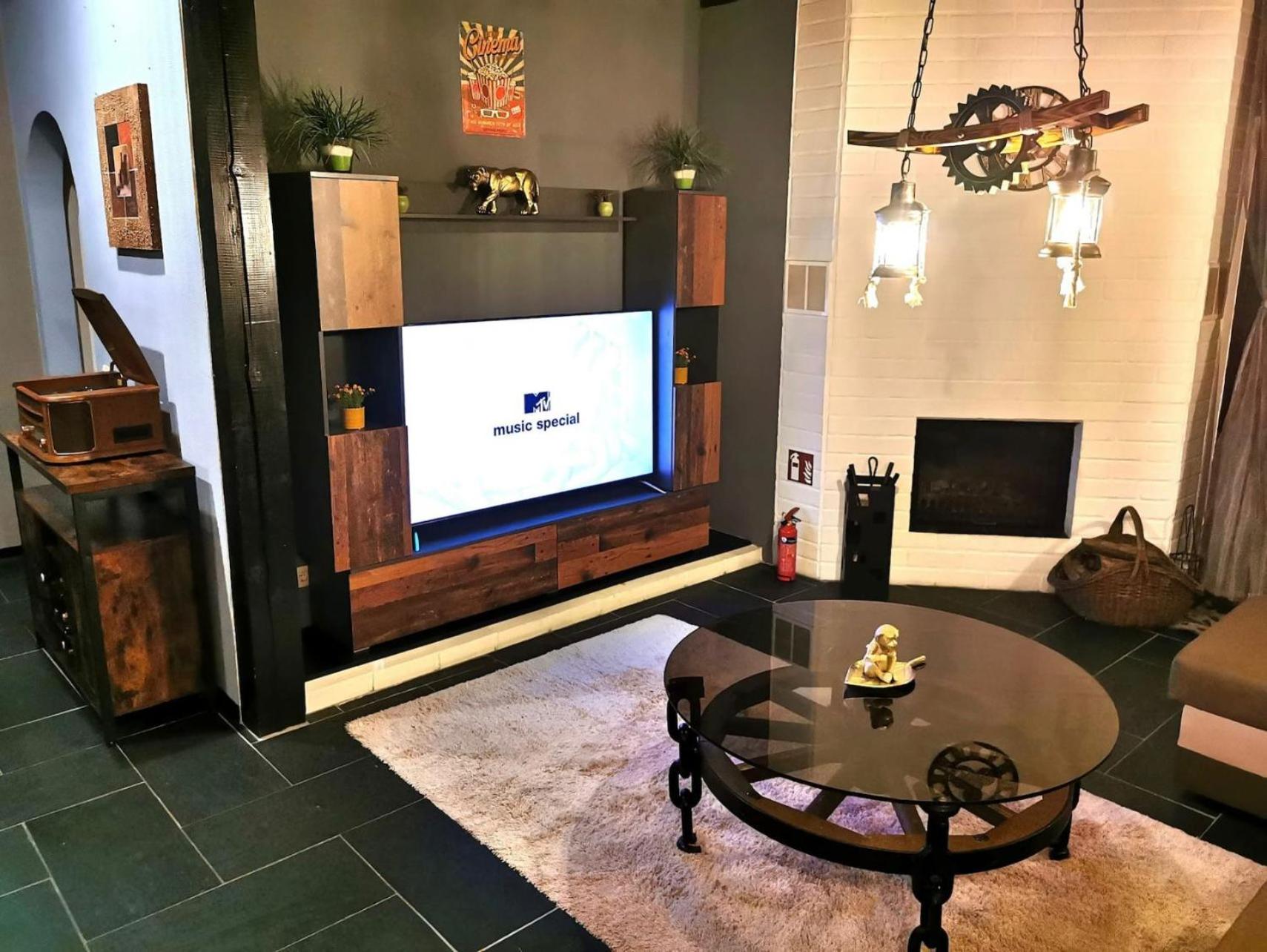 Haushälfte mit Jakuzzi in Frankenberg