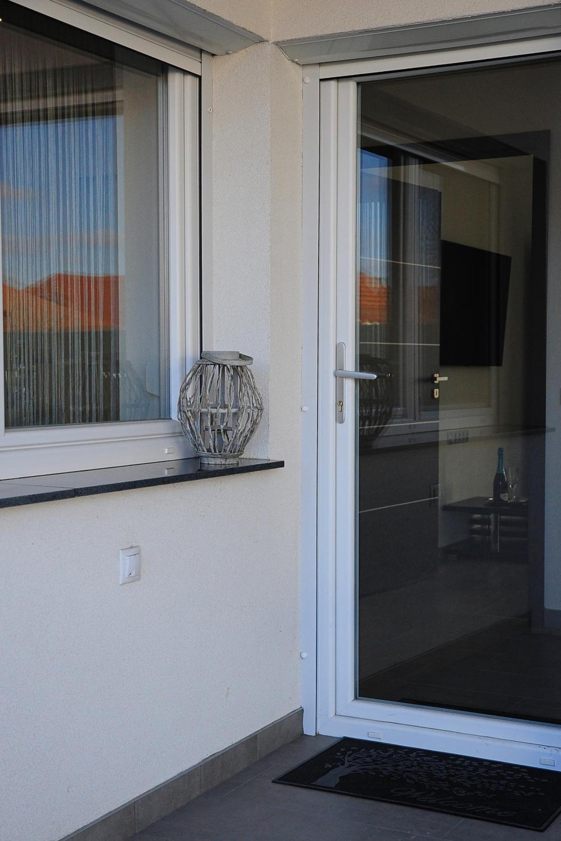 M Art Inn Apartman view 2