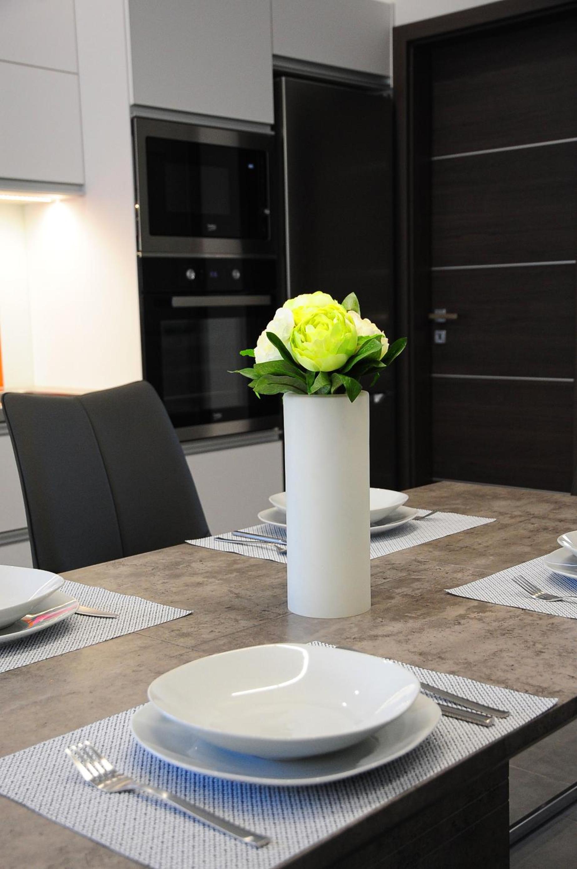 M Art Inn Apartman view 5