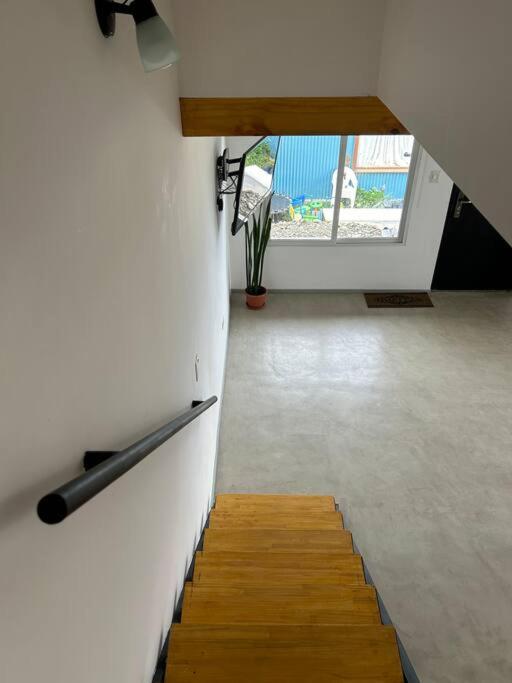 Duplex vista al Canal Beagle