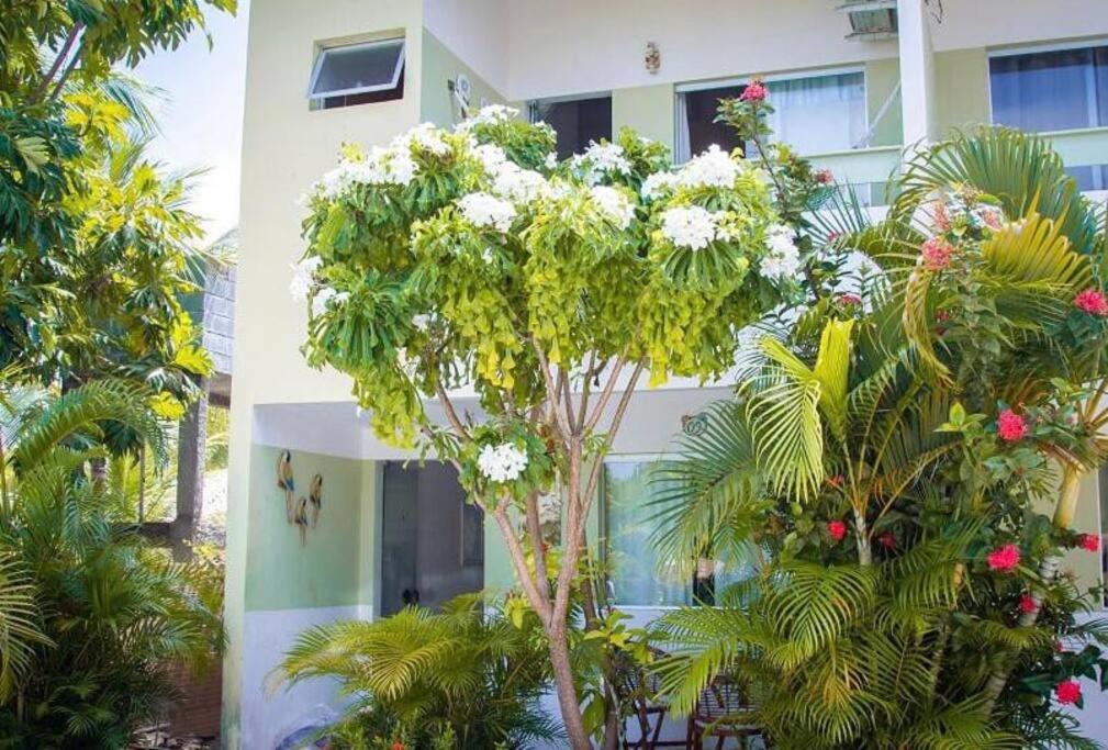 Casa em Condomínio na Praia de Guarajuba/BA