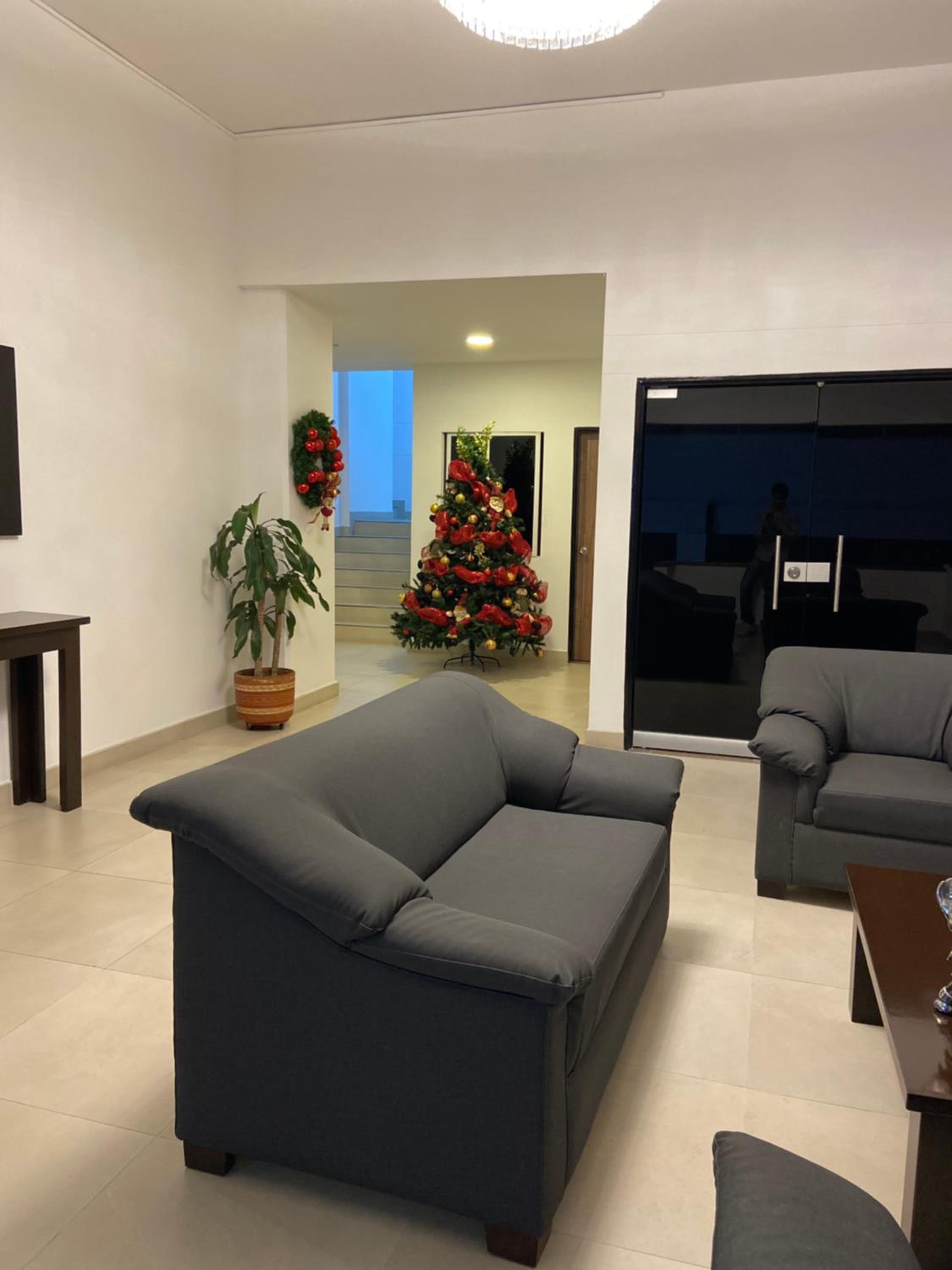 Apartamento familiar de 2 alcobas estadio Laurled plaza mayor