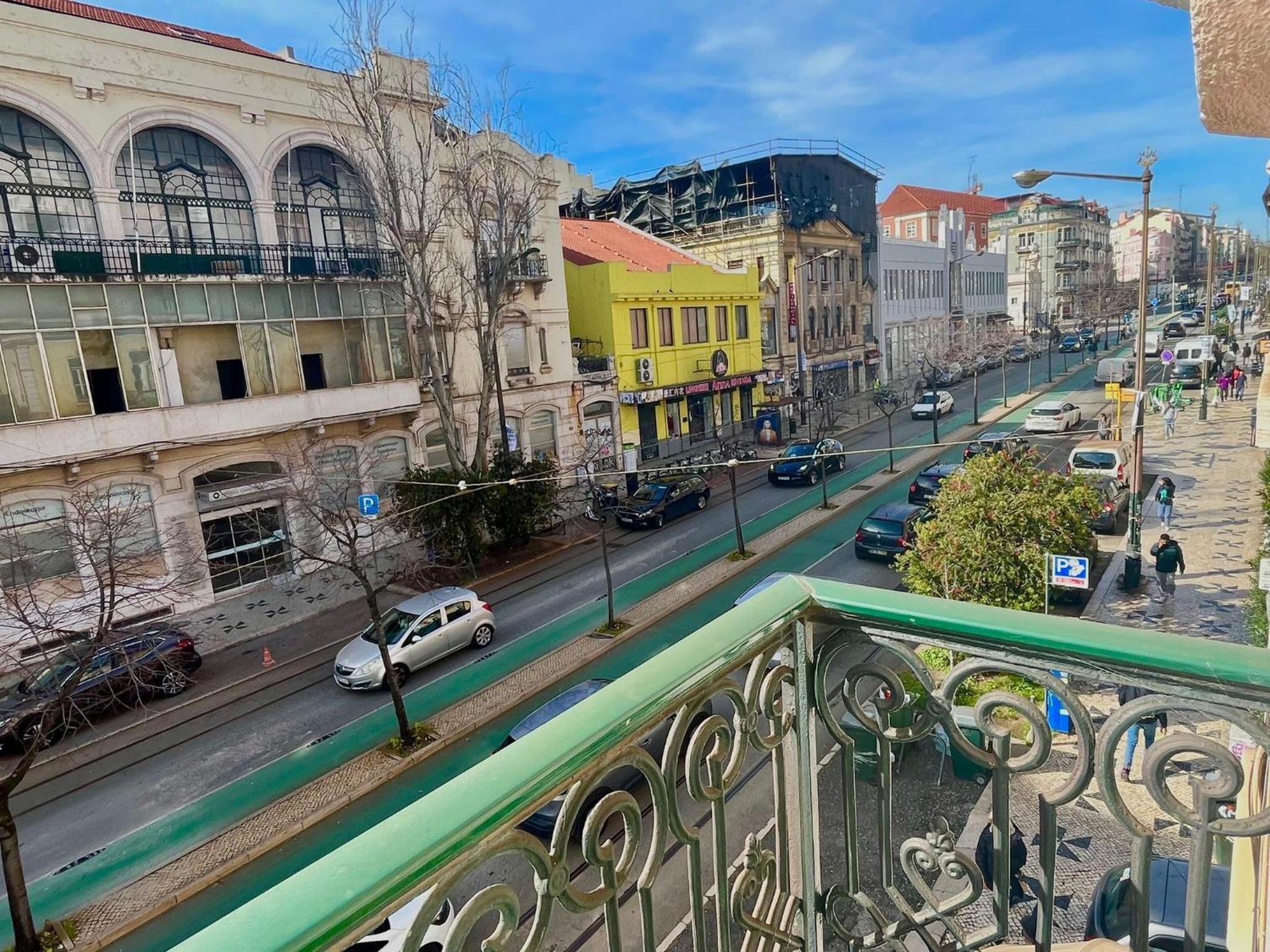 3 Bedroom, 2 Bathroom - Palma Residence view 4