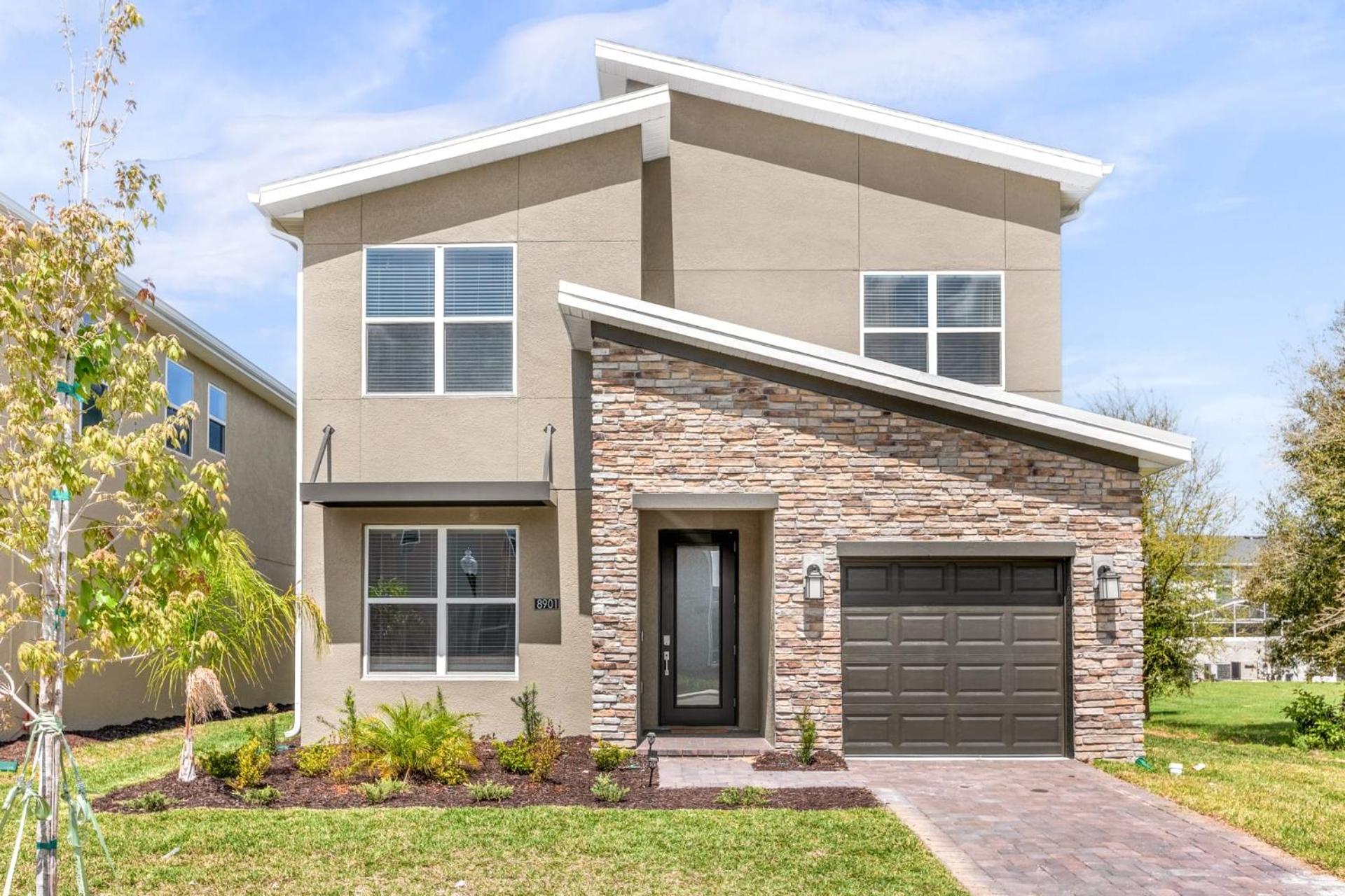 Upstay - Sanctuary House w Pool & Spa in Davenport view 2