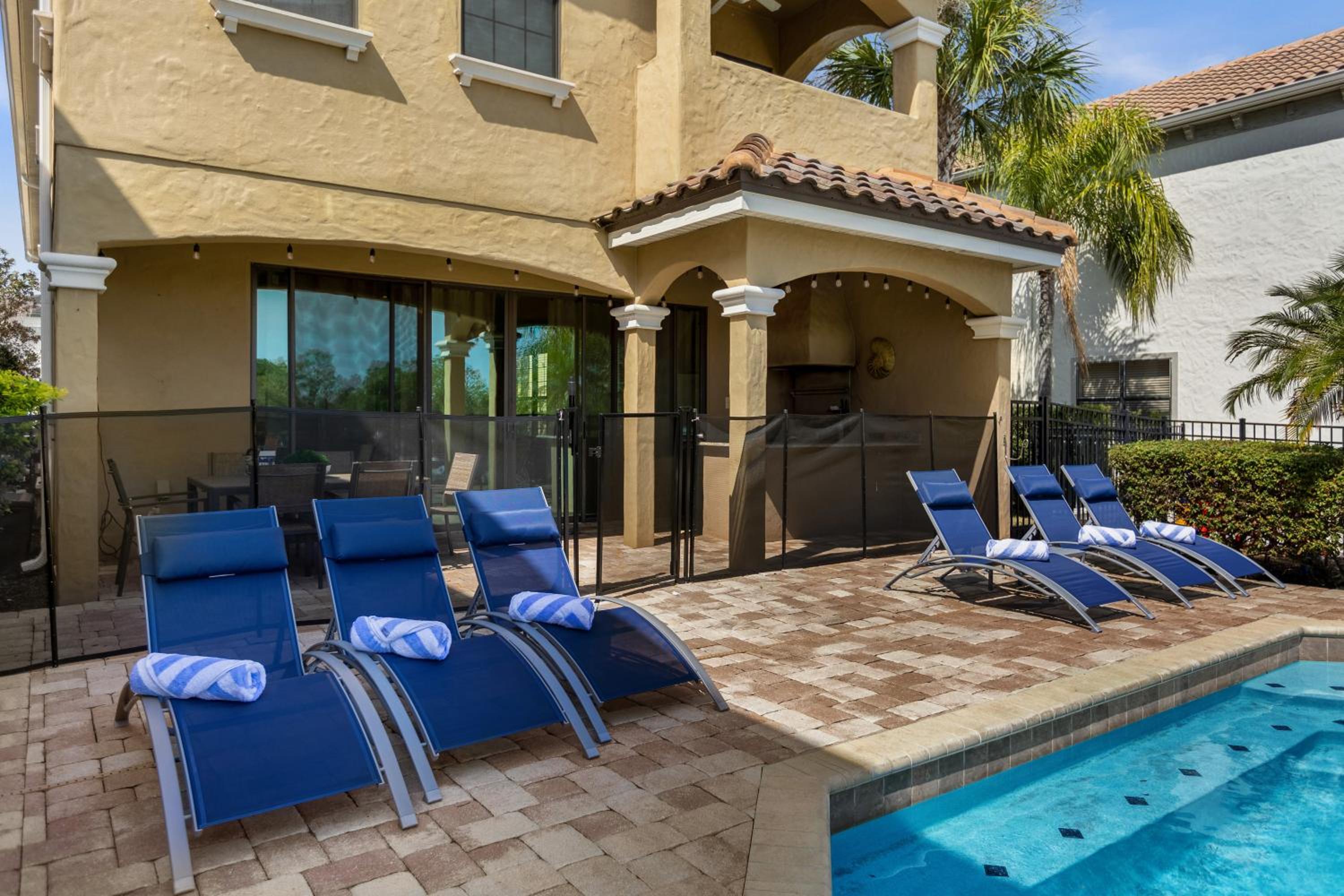 Elegant Disney Vacation Home on Reunion Resort view 5