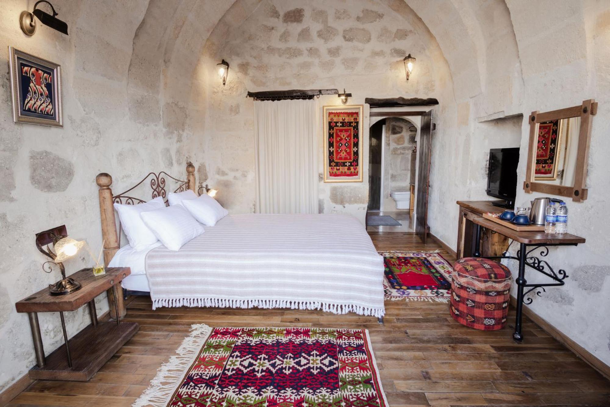 Sultan Cave Suites - Image 122