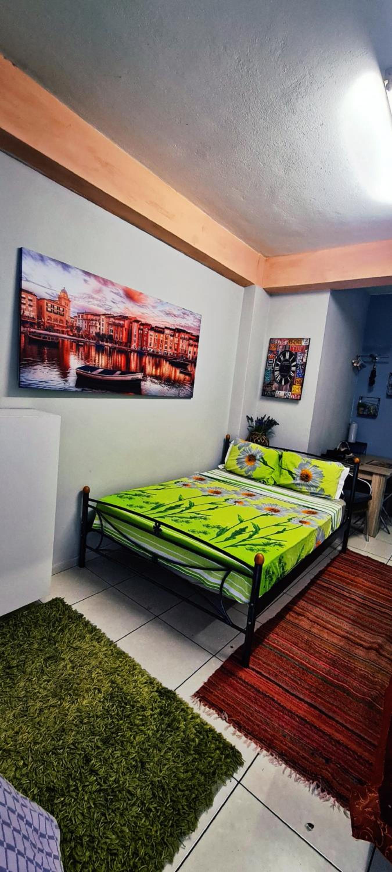 Private studio near Acropolis