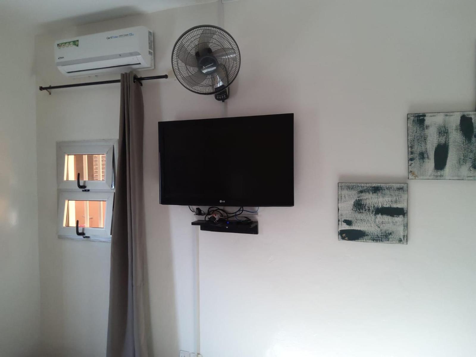 "La Coquille", joli loft, moderne, propre, sûr et calme au cœur de Saly, photo 10