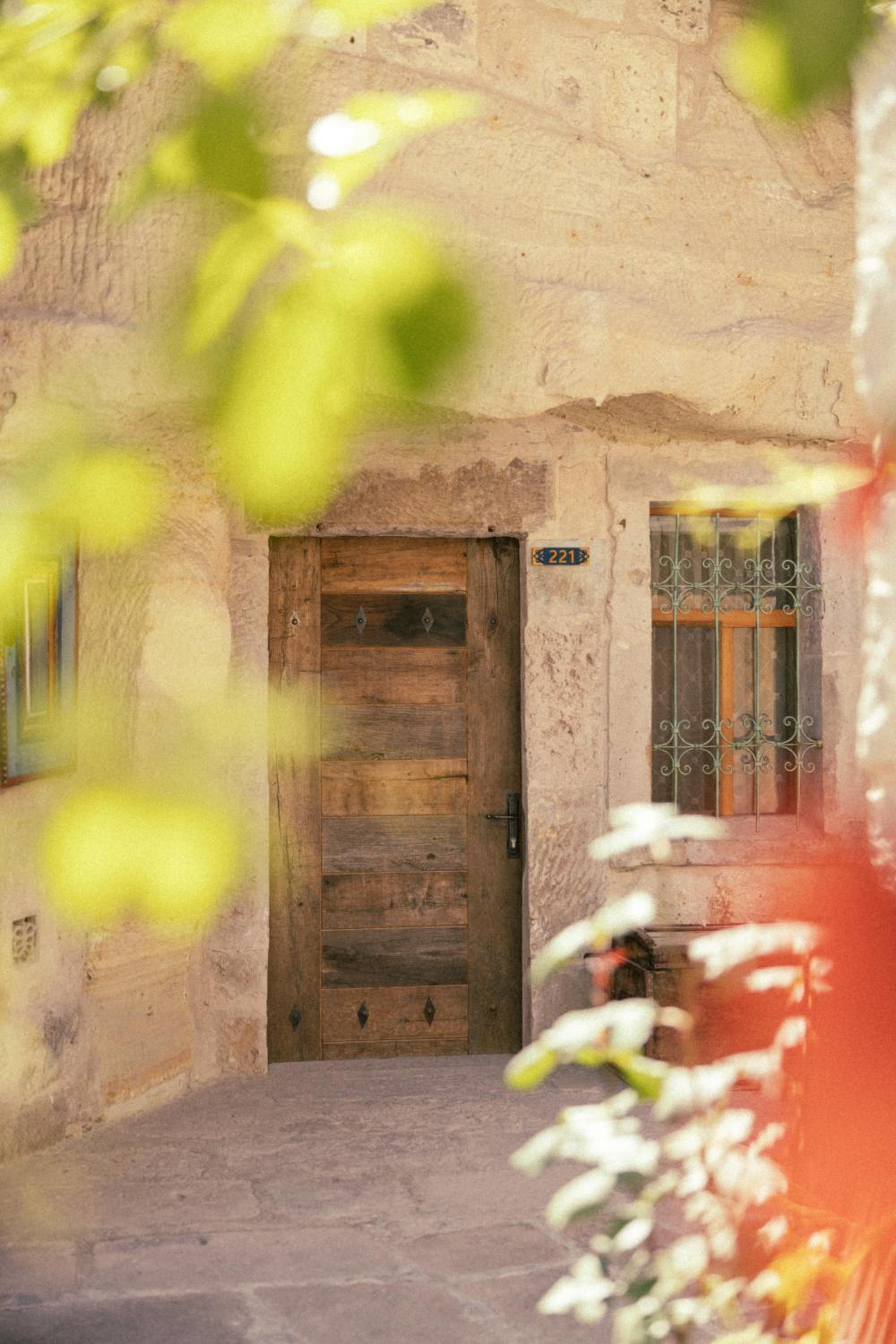 Sultan Cave Suites - Image 82