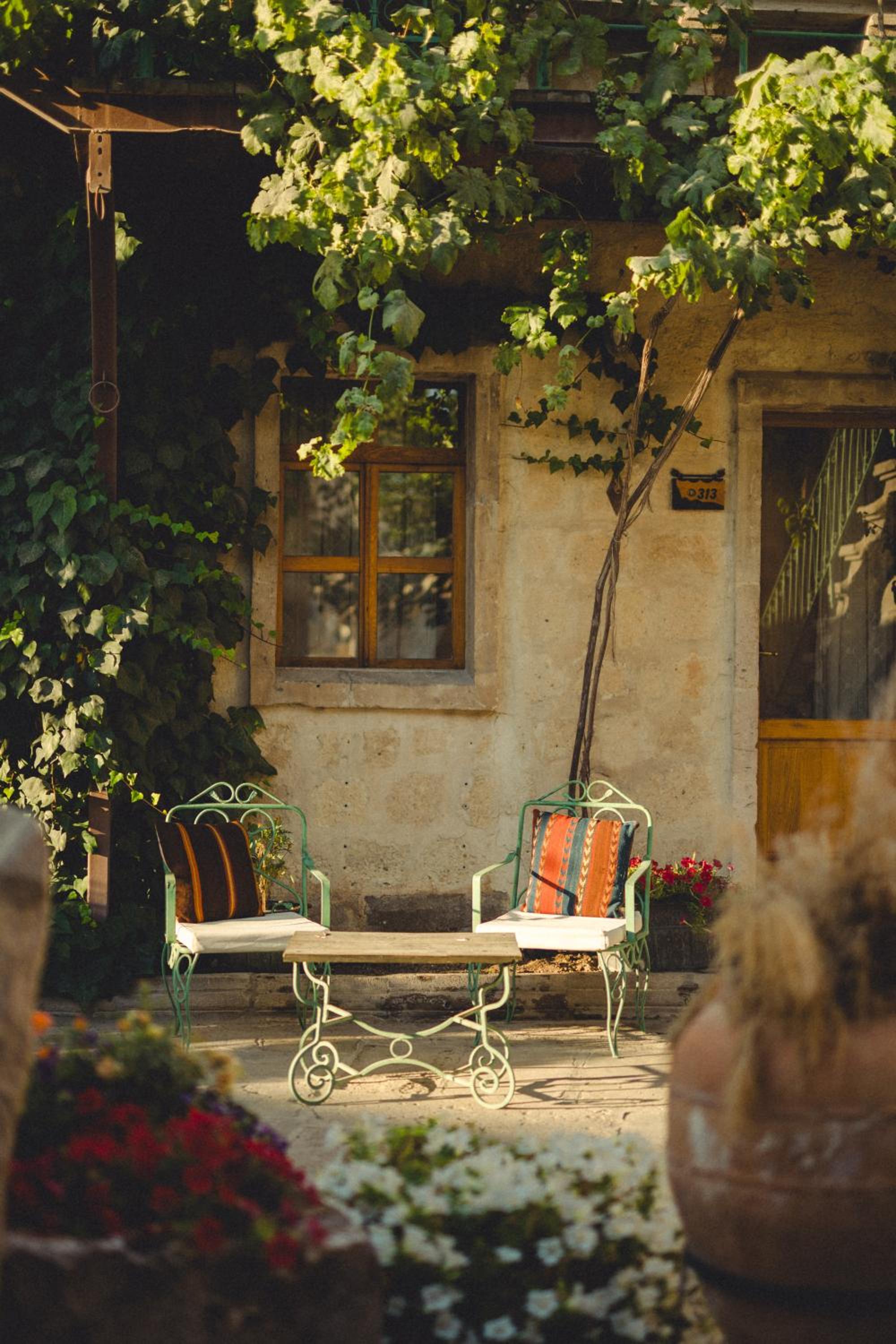 Sultan Cave Suites - Image 167