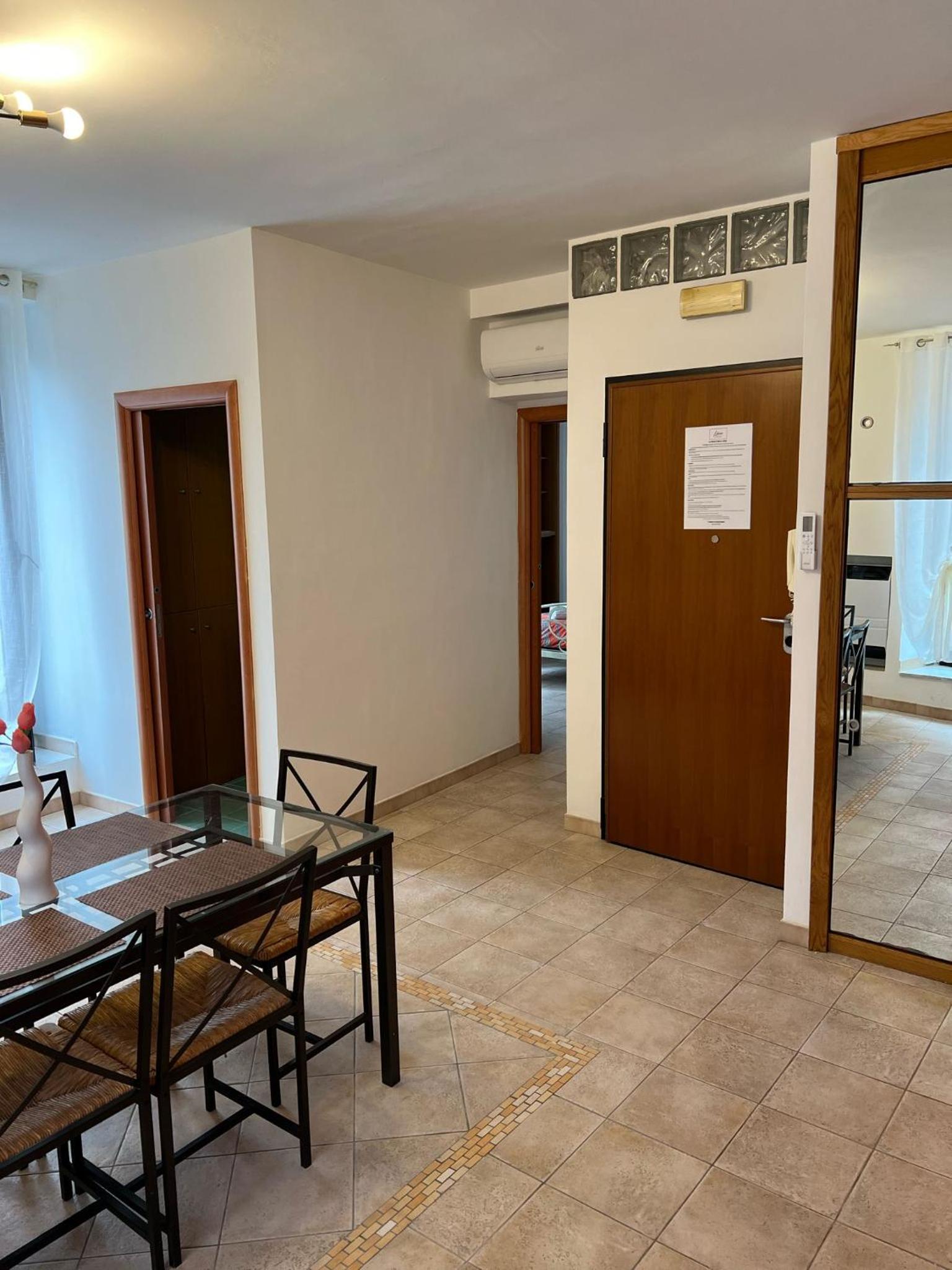 MARCONI APARTMENTS