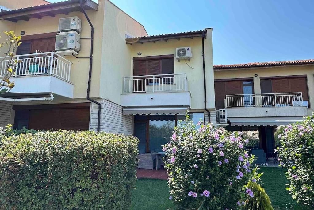“Golf and Sun” Family Villa