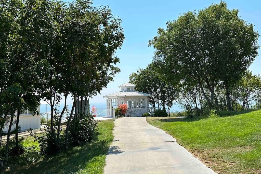 “Golf and Sun” Family Villa