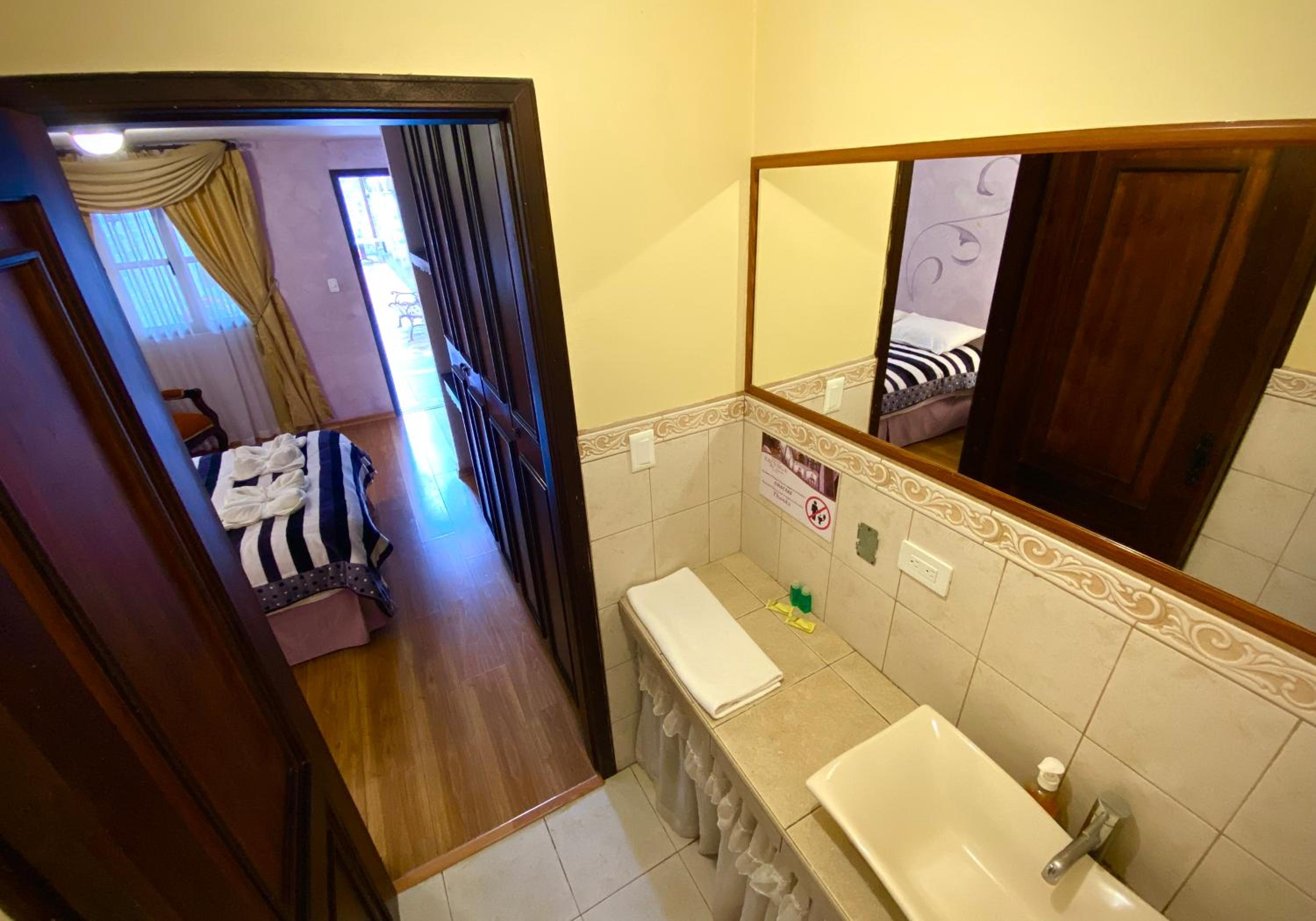 Photo 6