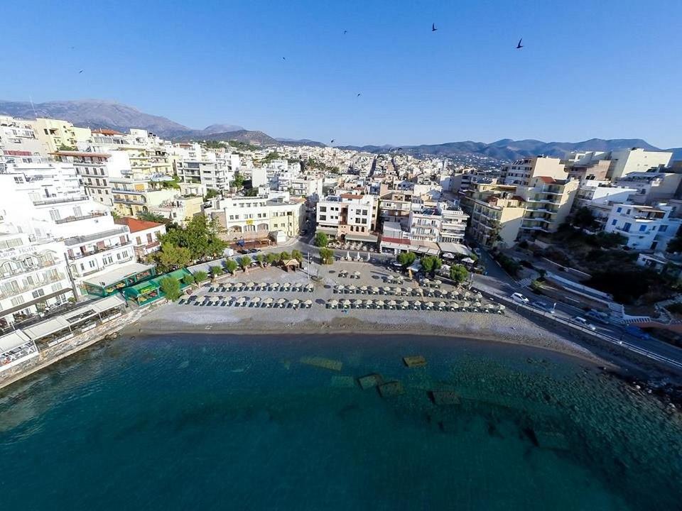 Beachfront Salty Sea Luxury Suite 1 view 4