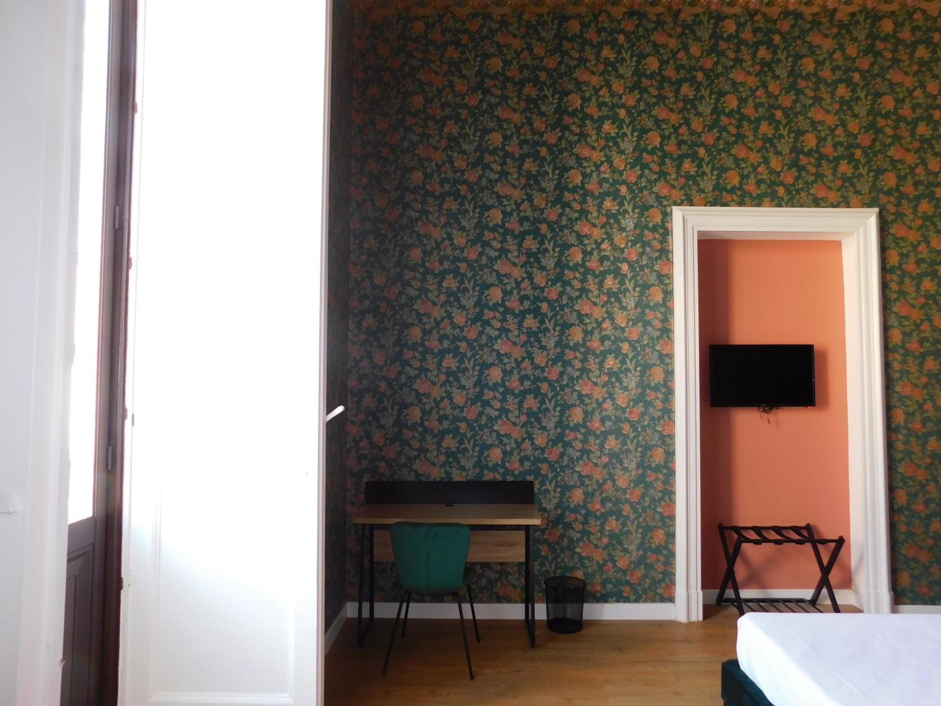 Hibiscus - Etnea Rooms view 2