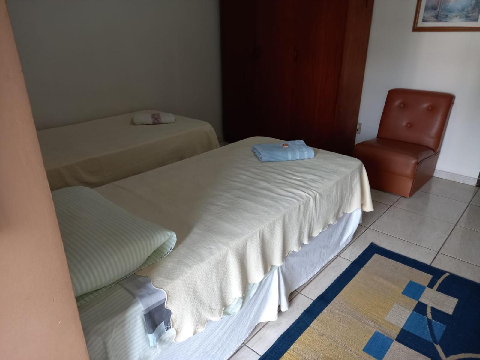 Espaço Verona-Apartamento econômico duplo c/banheiro e sem café