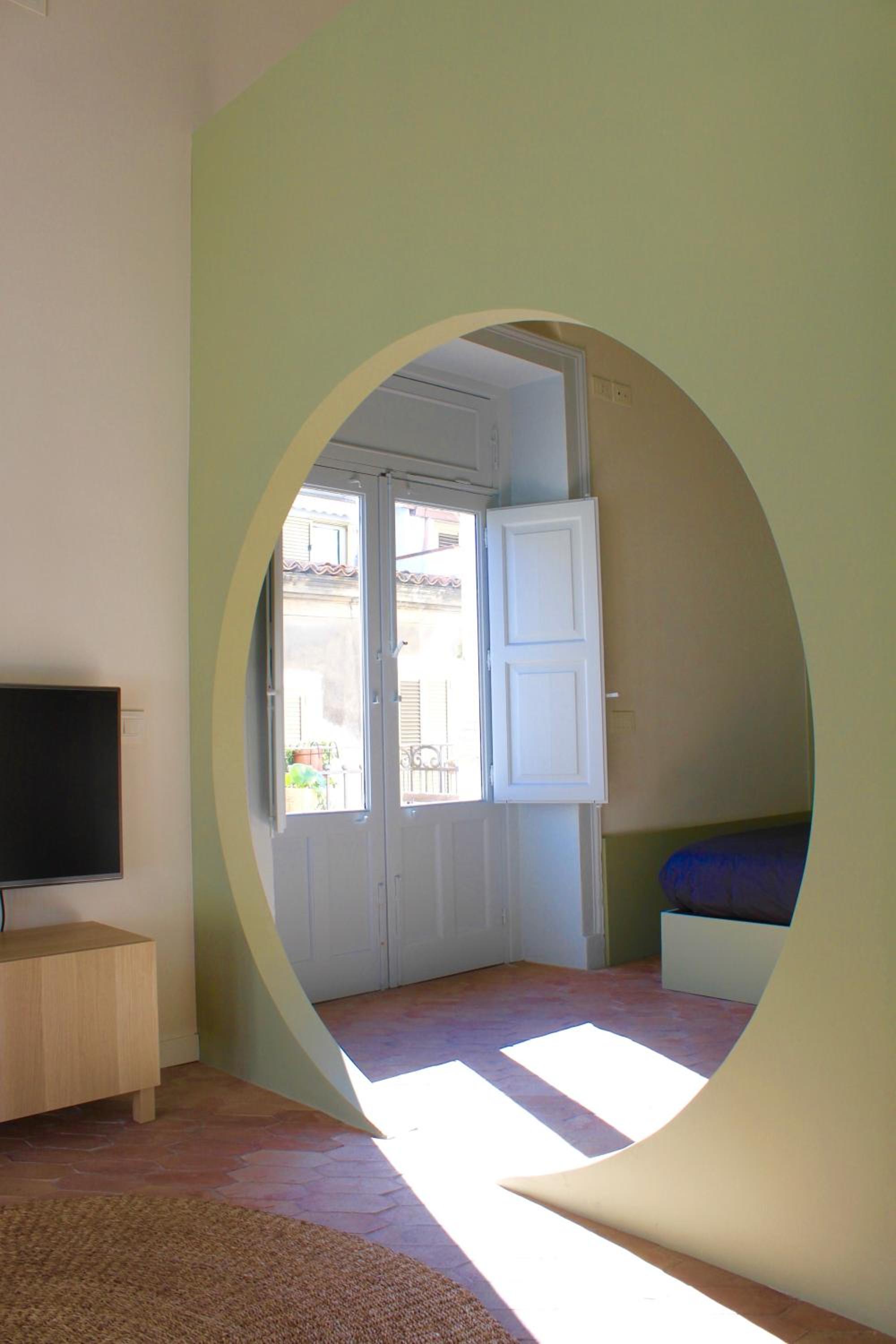 hotel room