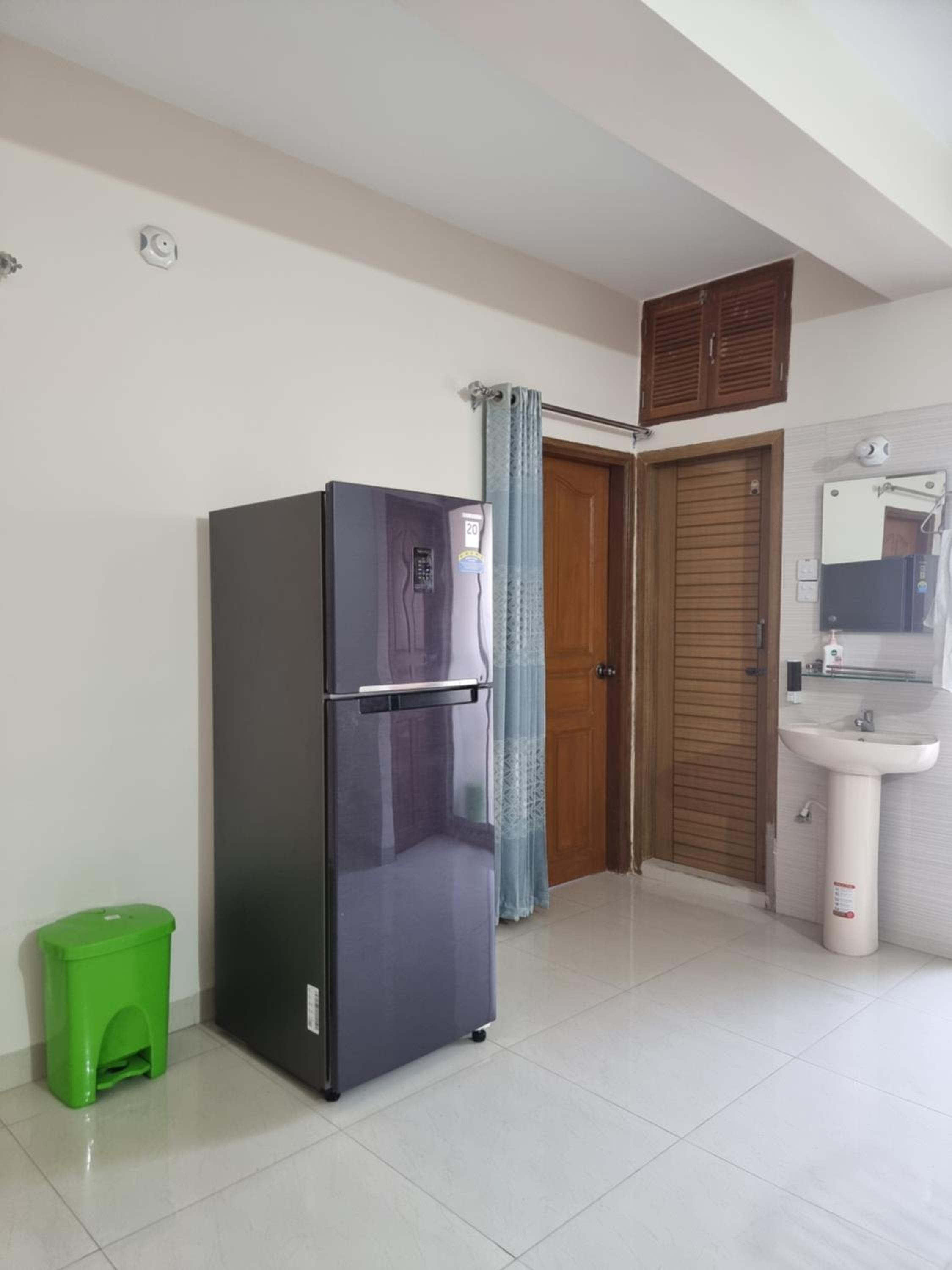 Econ Stay in New Apartment, Jigatola, Dhanmondi, Dhaka, BD
