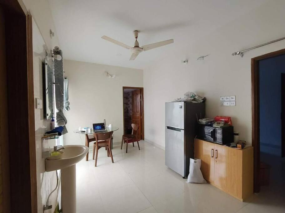Econ Stay in New Apartment, Jigatola, Dhanmondi, Dhaka, BD