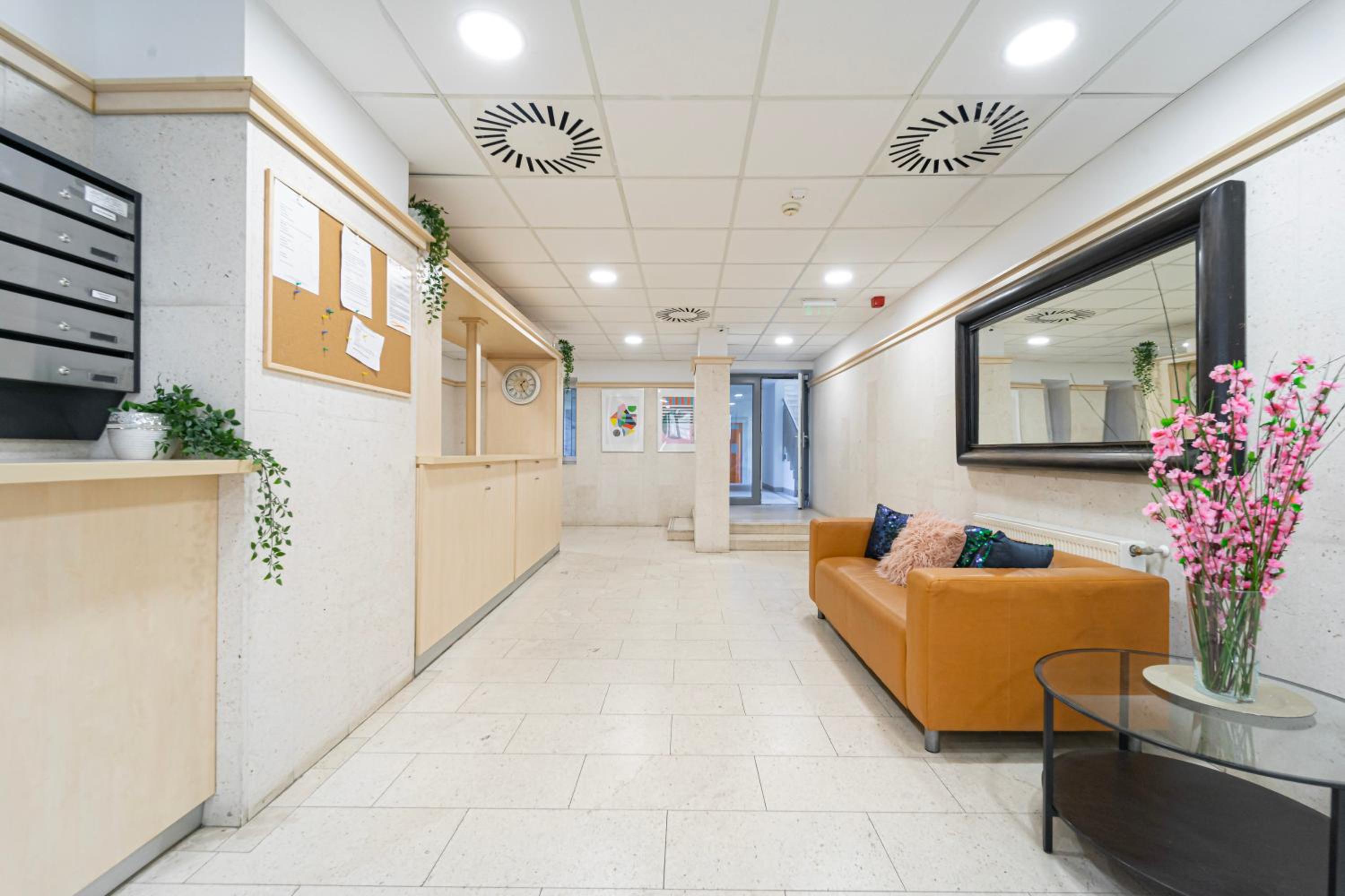 recepcion & lobby
