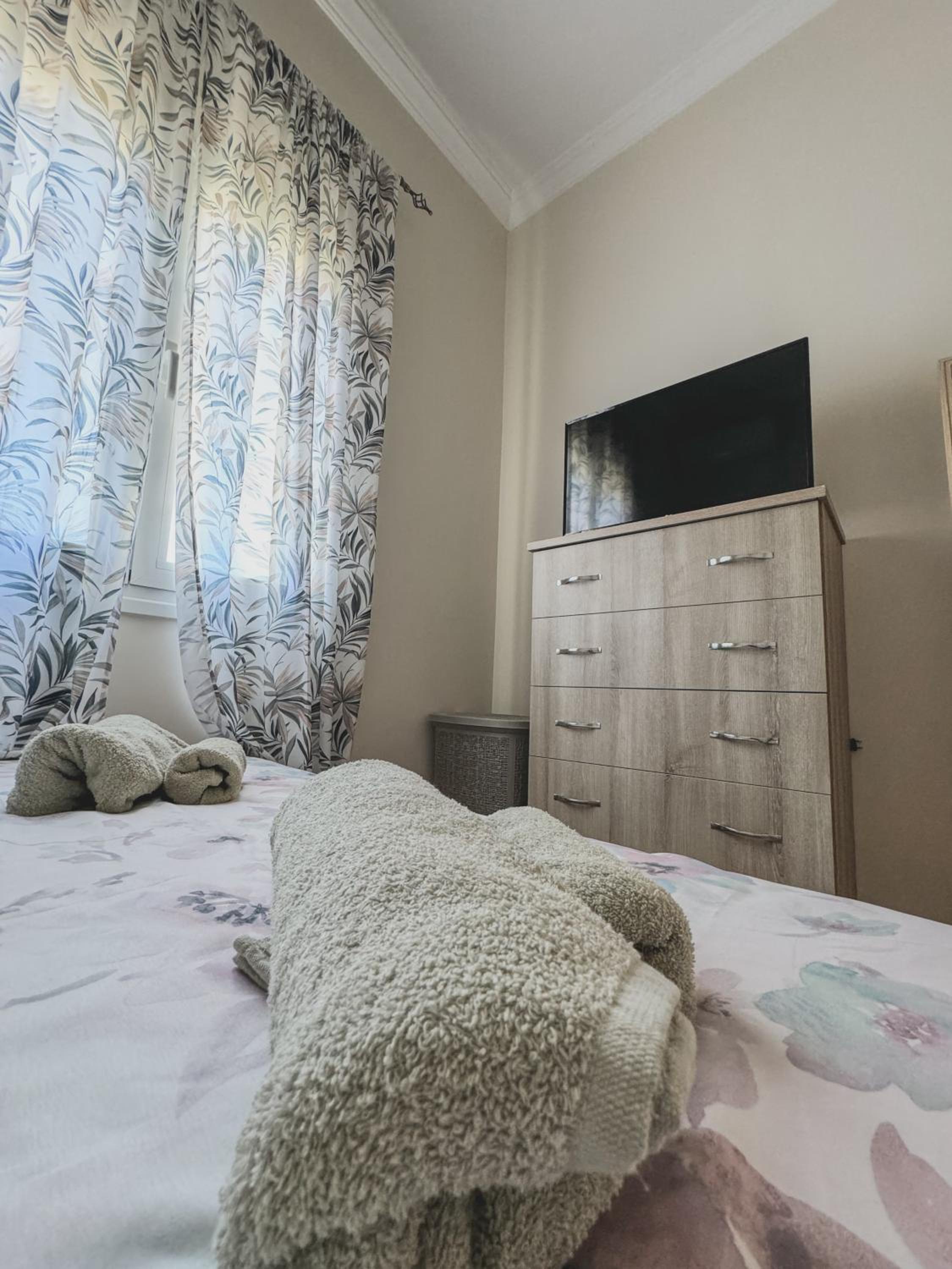 Alyki Salamina House
