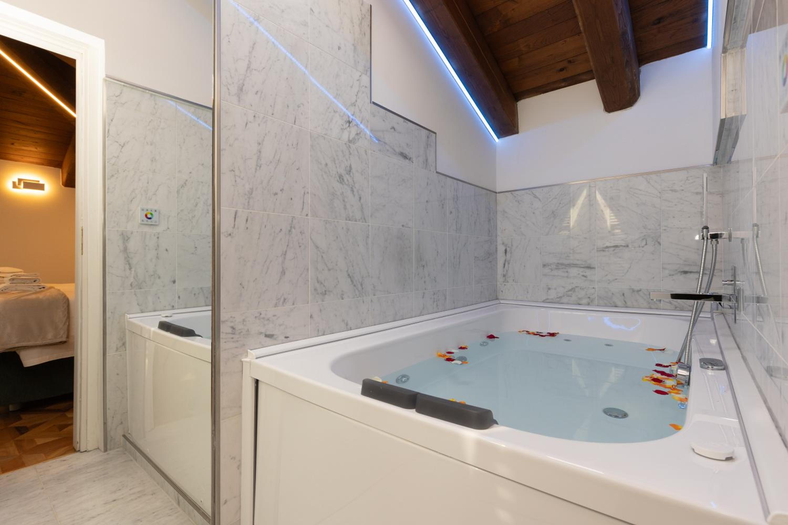 BolognaRoomscom - Villa Bottrigari
