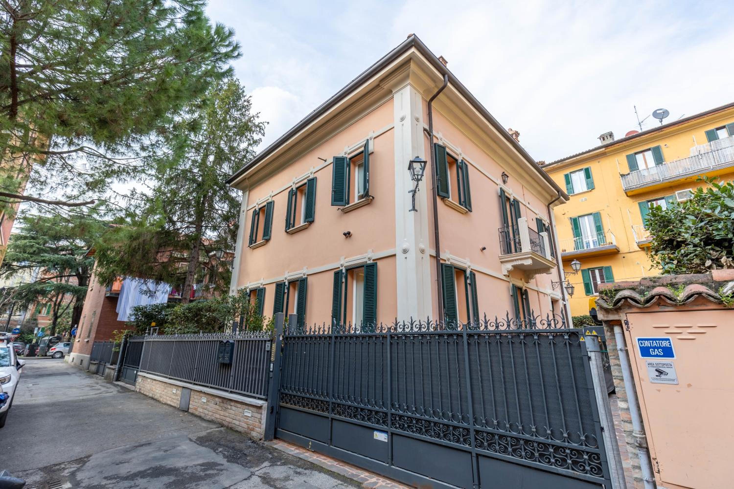 BolognaRoomscom - Villa Bottrigari