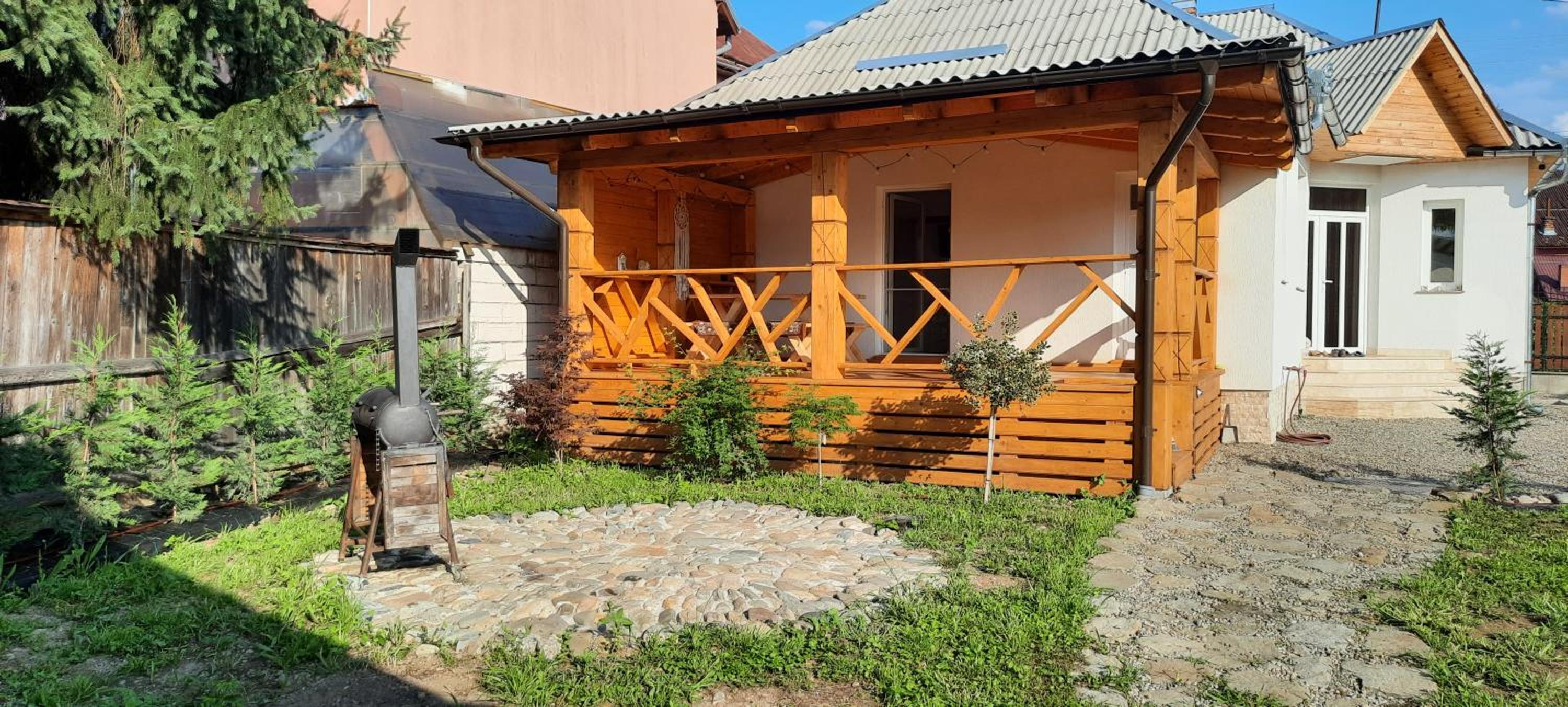Mura House
