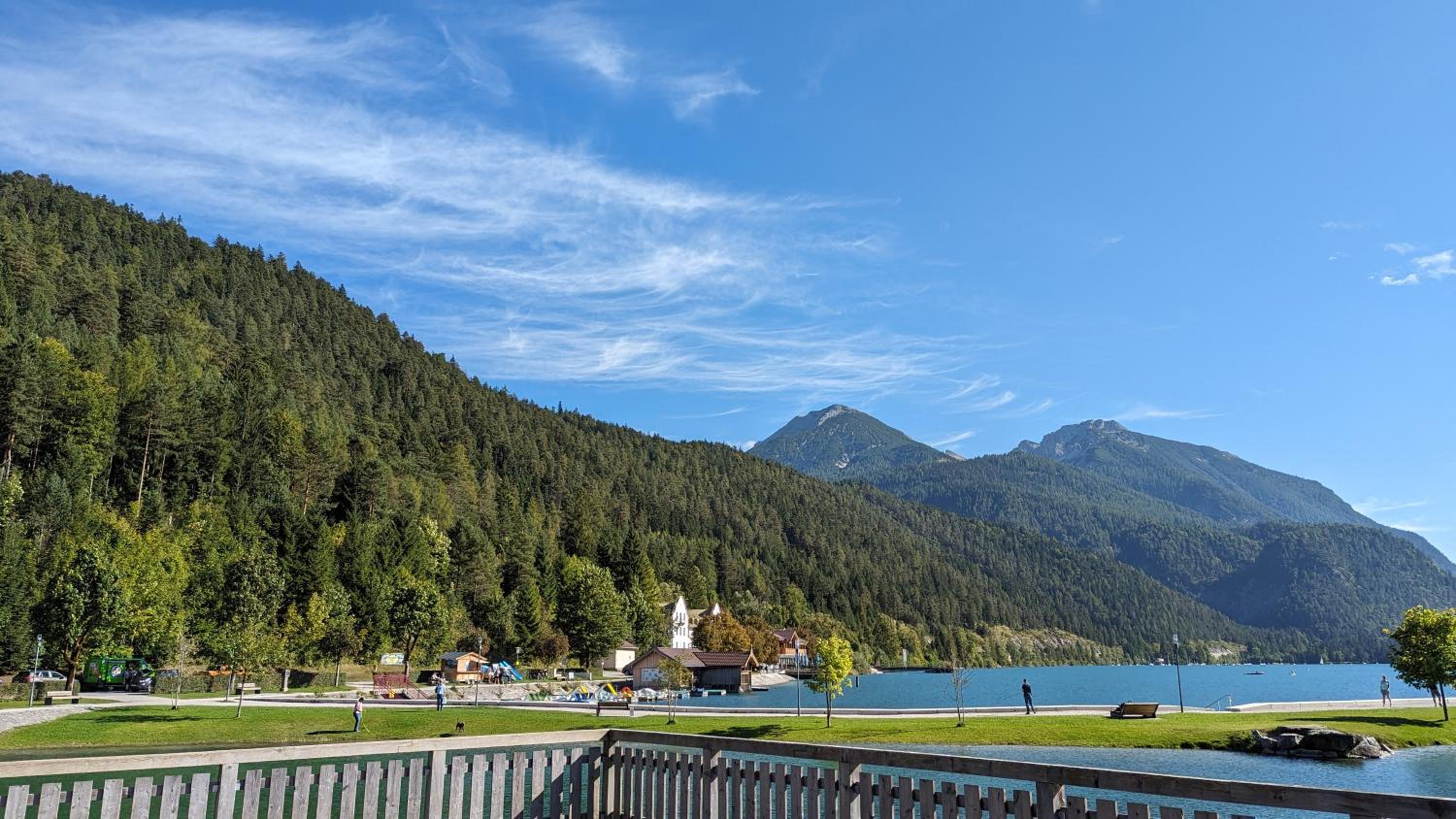Luxury Eco-Chalet Pino Achensee - hike, bike, ski for 6 or more