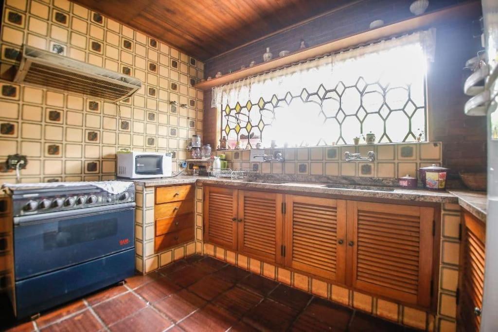 Linda casa ao lado do Capivari