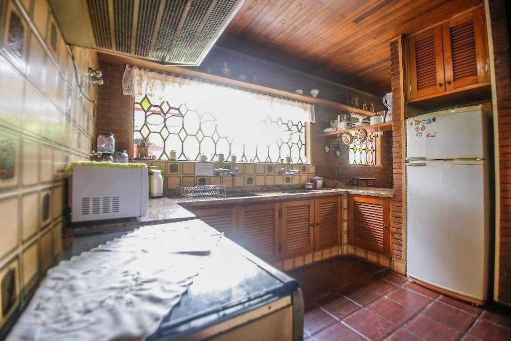 Linda casa ao lado do Capivari