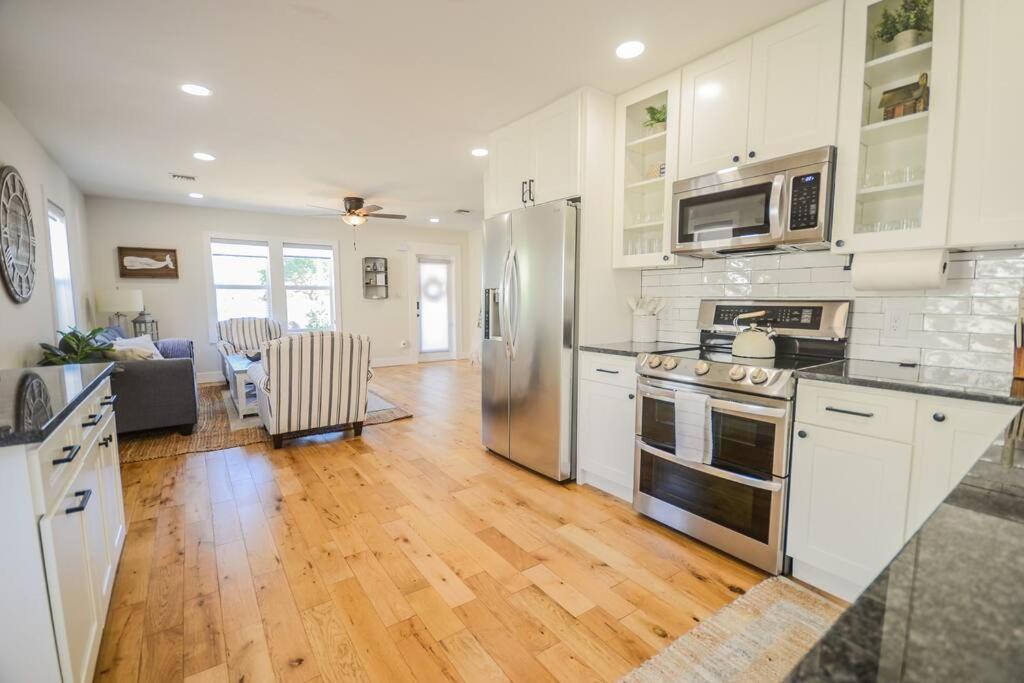Sabal Palm Vacation Homes view 4