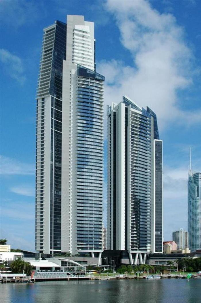 Level 47 Sky High 2BR Ocean View Apartment
