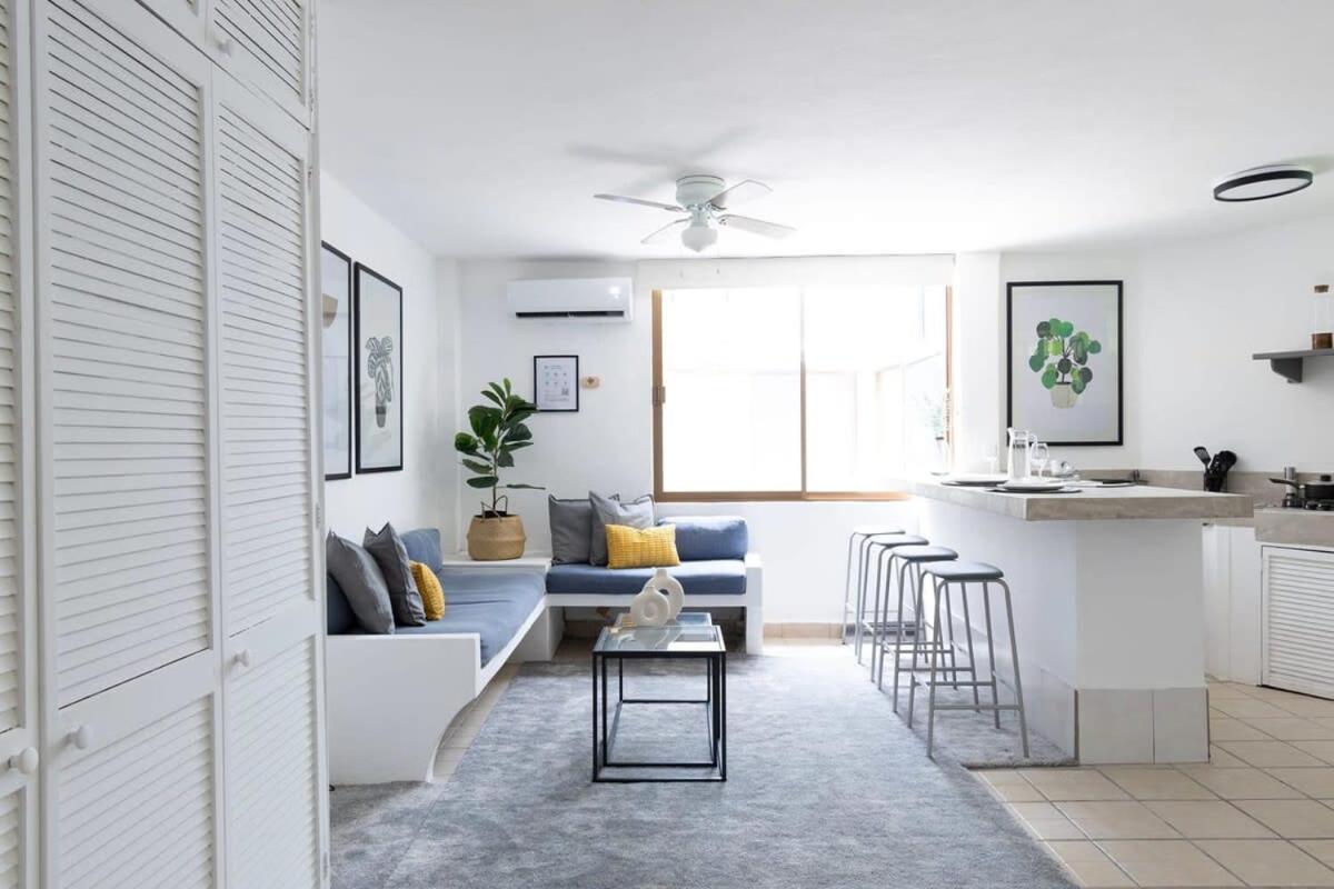 1 BR Suite Unit B - One block away from the beach view 2