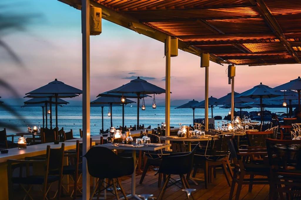 LuxSuite by Voula & Glyfada beach