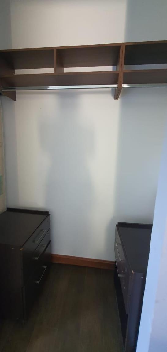 Casa completa na Ogiva com 2 suítes