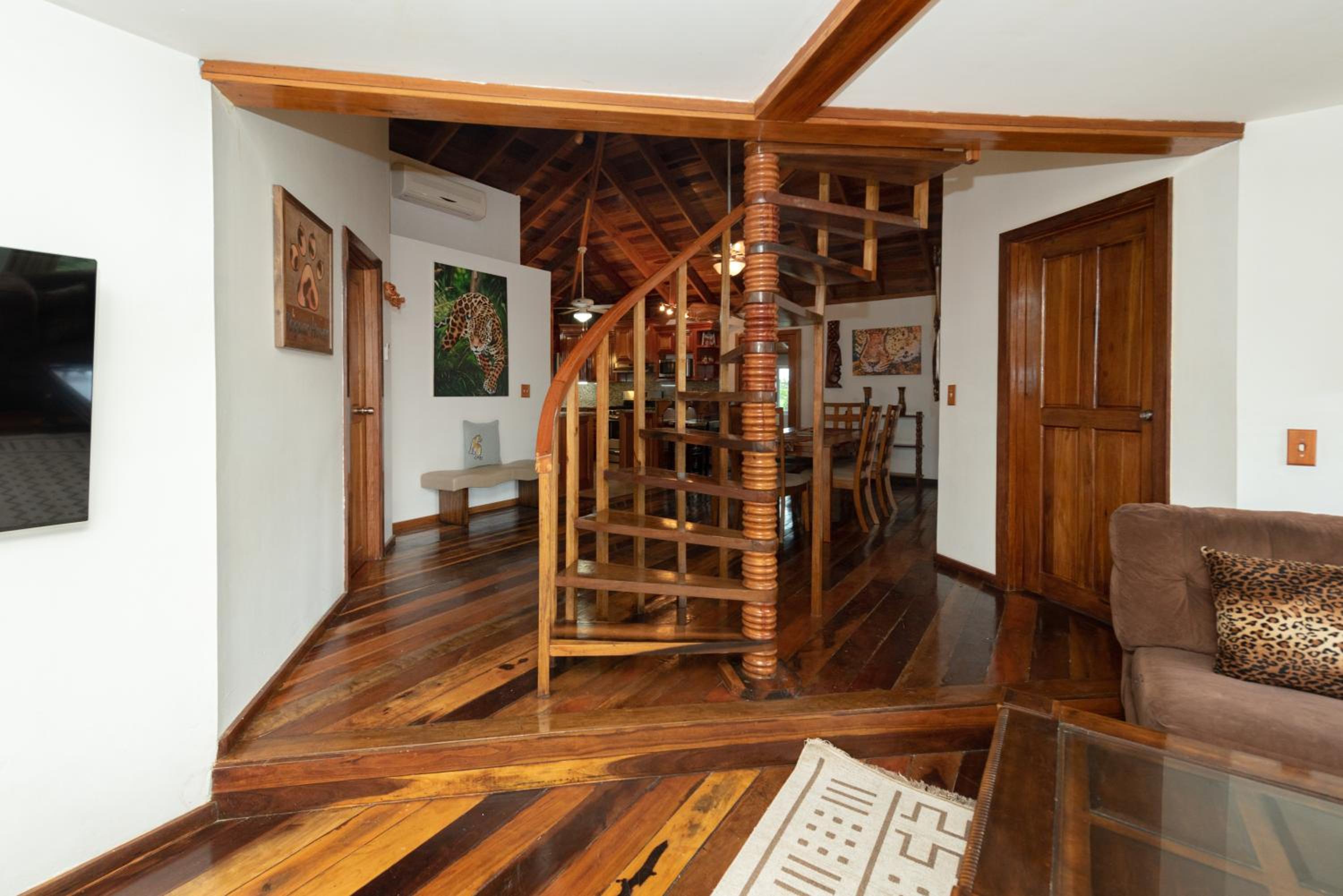 Pur Private Suites
