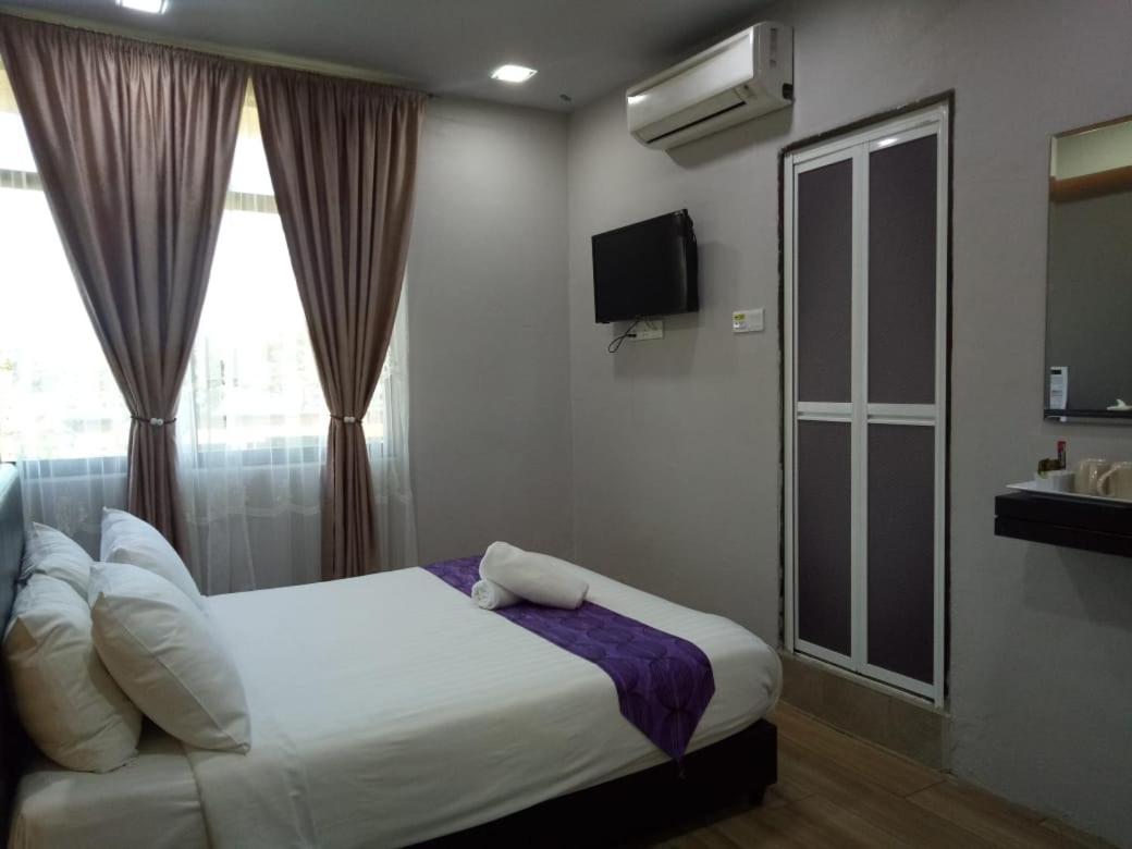 Sunset Villa Inn photo 6