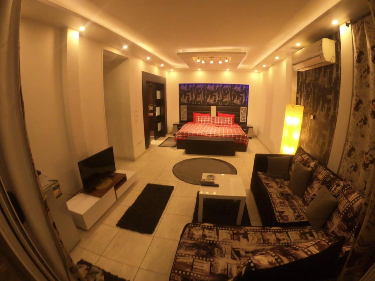 hotel room