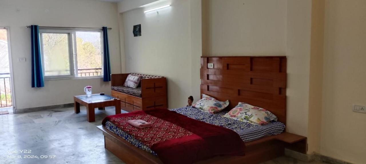 shadow homestay