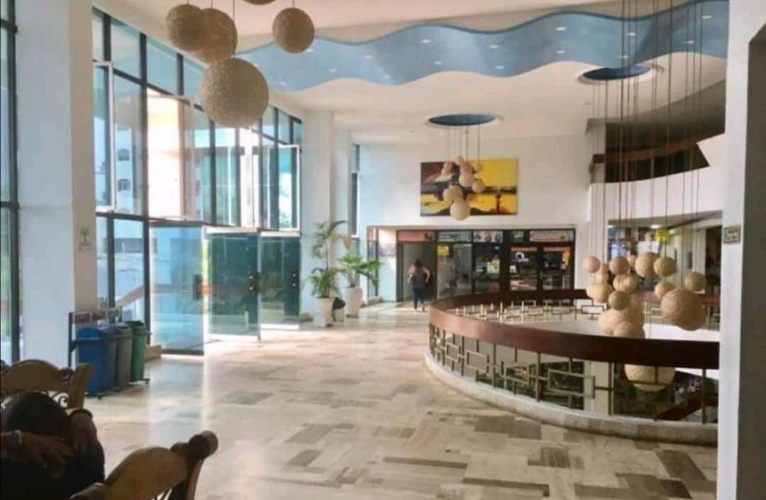 Apartamento con hermosa vista al mar y al lago
