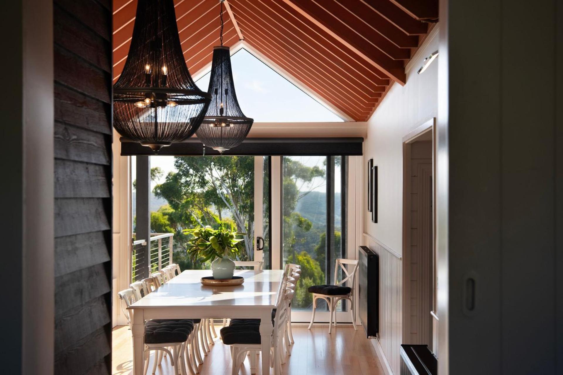 Queensberry Hill View- luxury group retreat