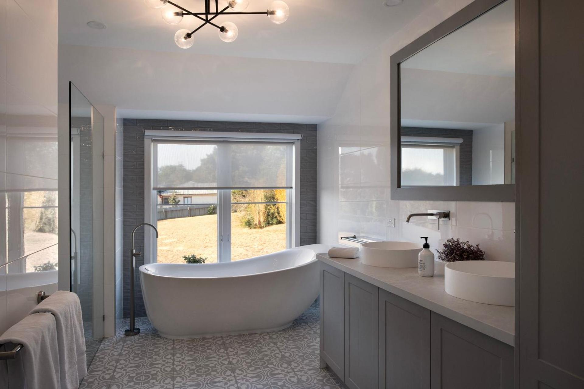 Queensberry Hill View- luxury group retreat
