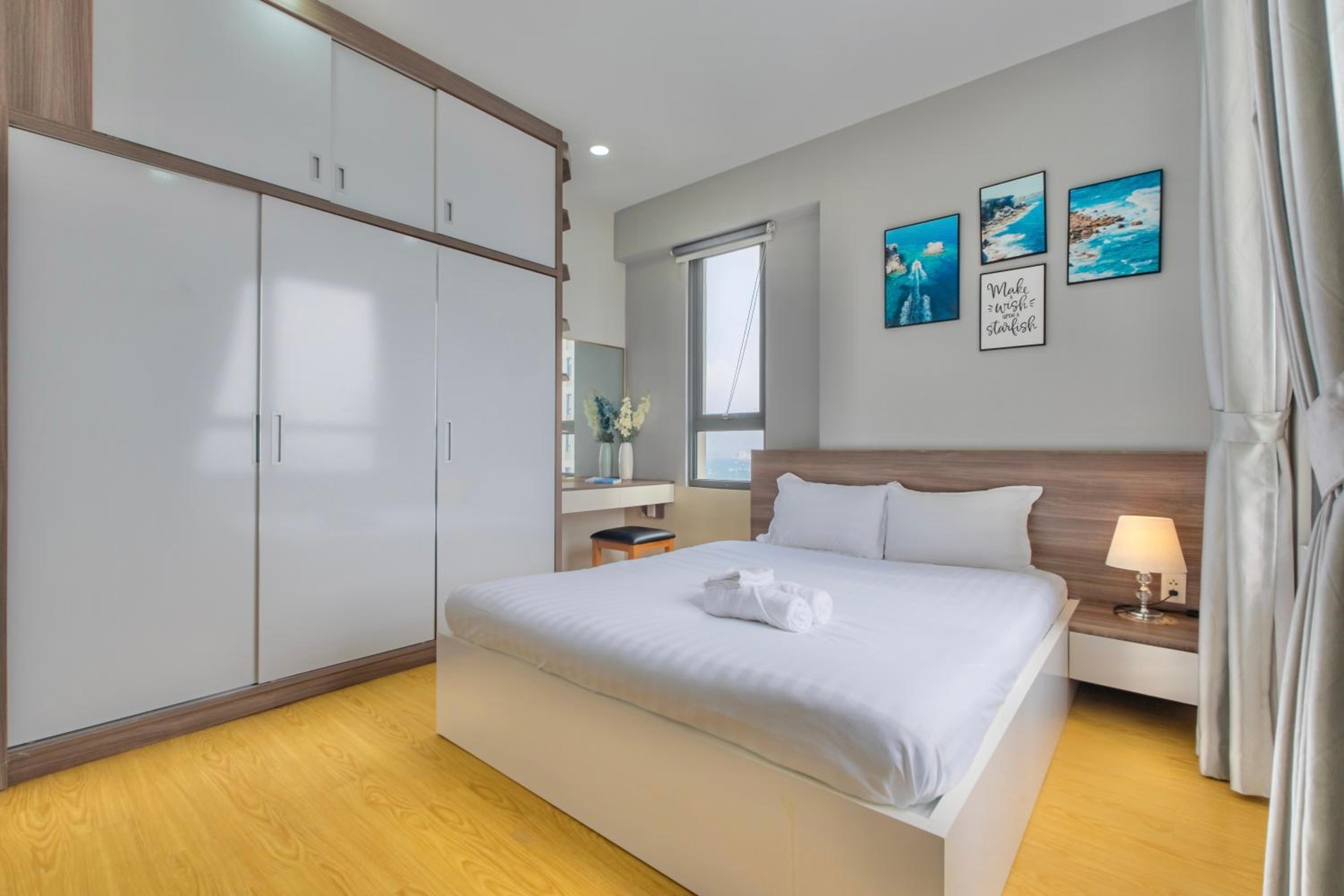 ambiHOME 2BR 2WC in Masteri Thao Dien District 2