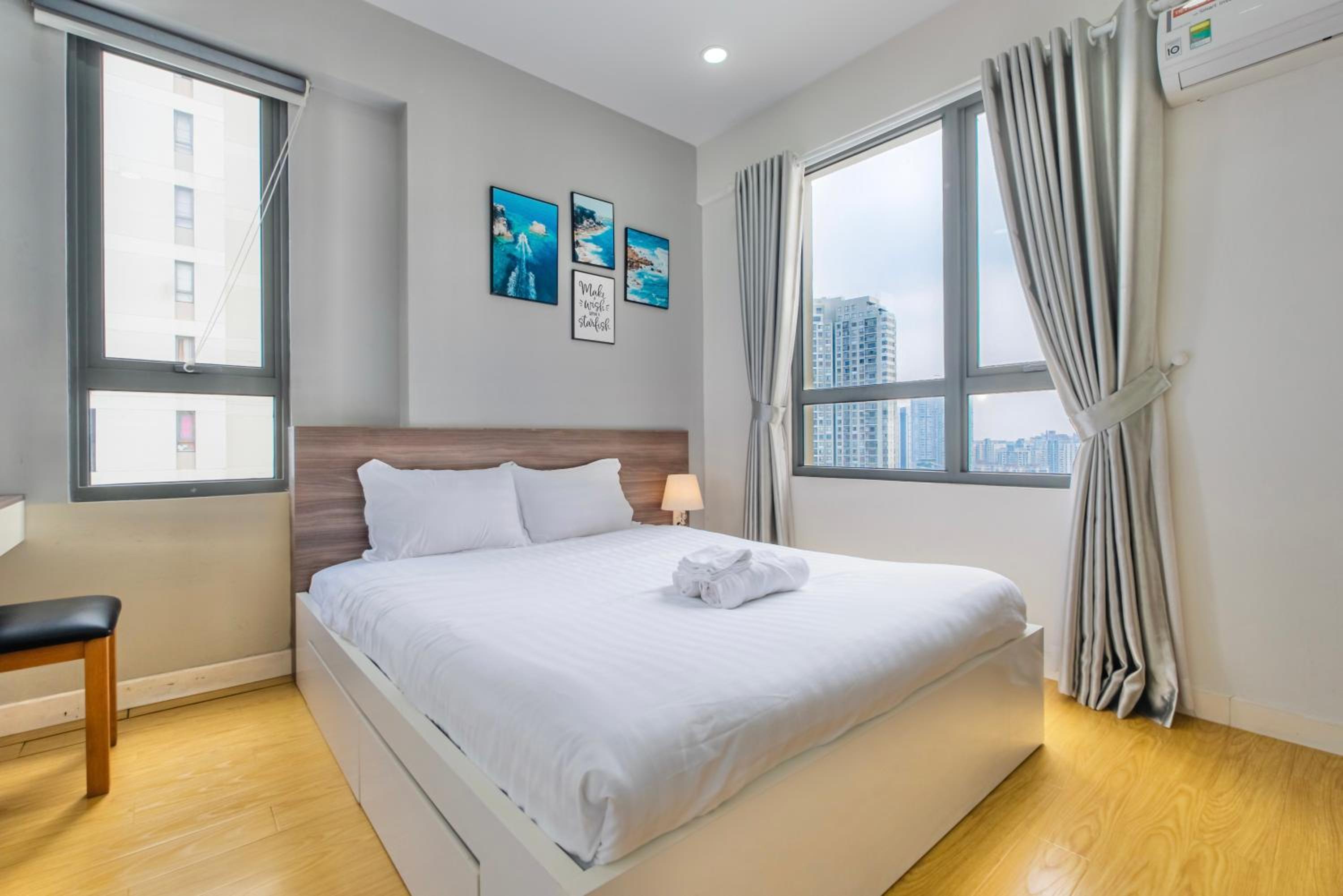 ambiHOME 2BR 2WC in Masteri Thao Dien District 2
