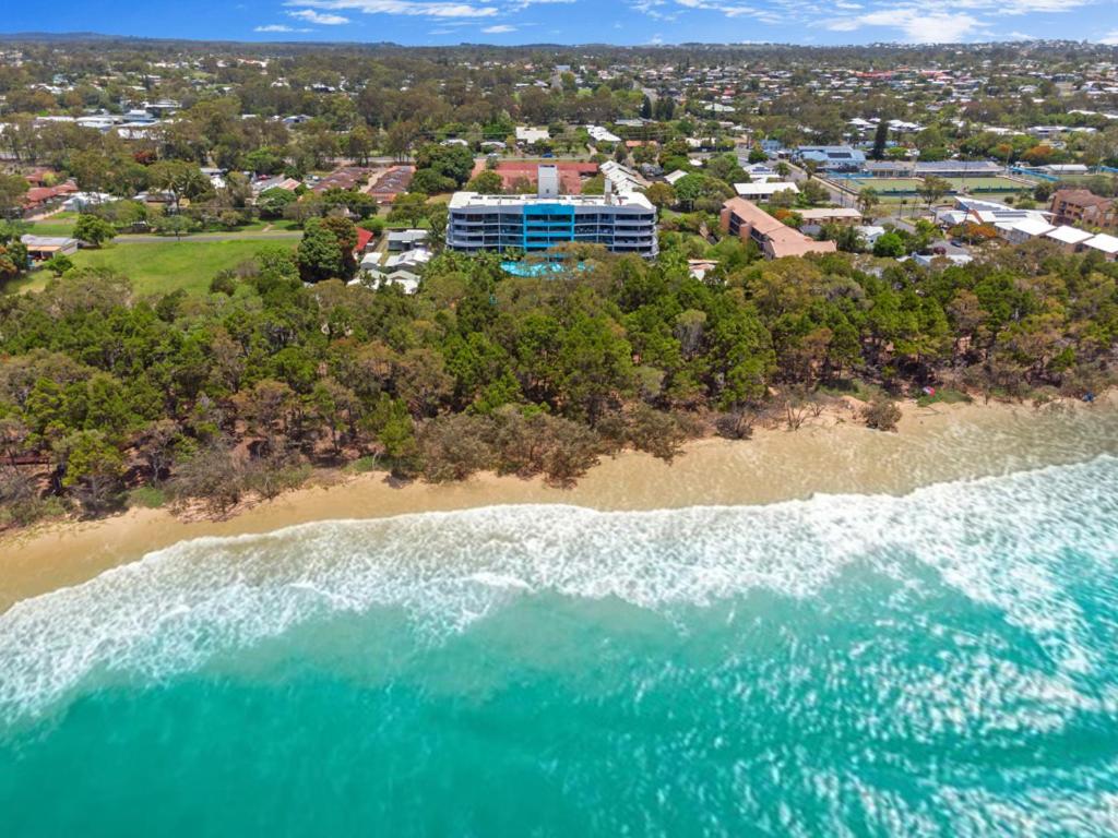 Riviera Resort