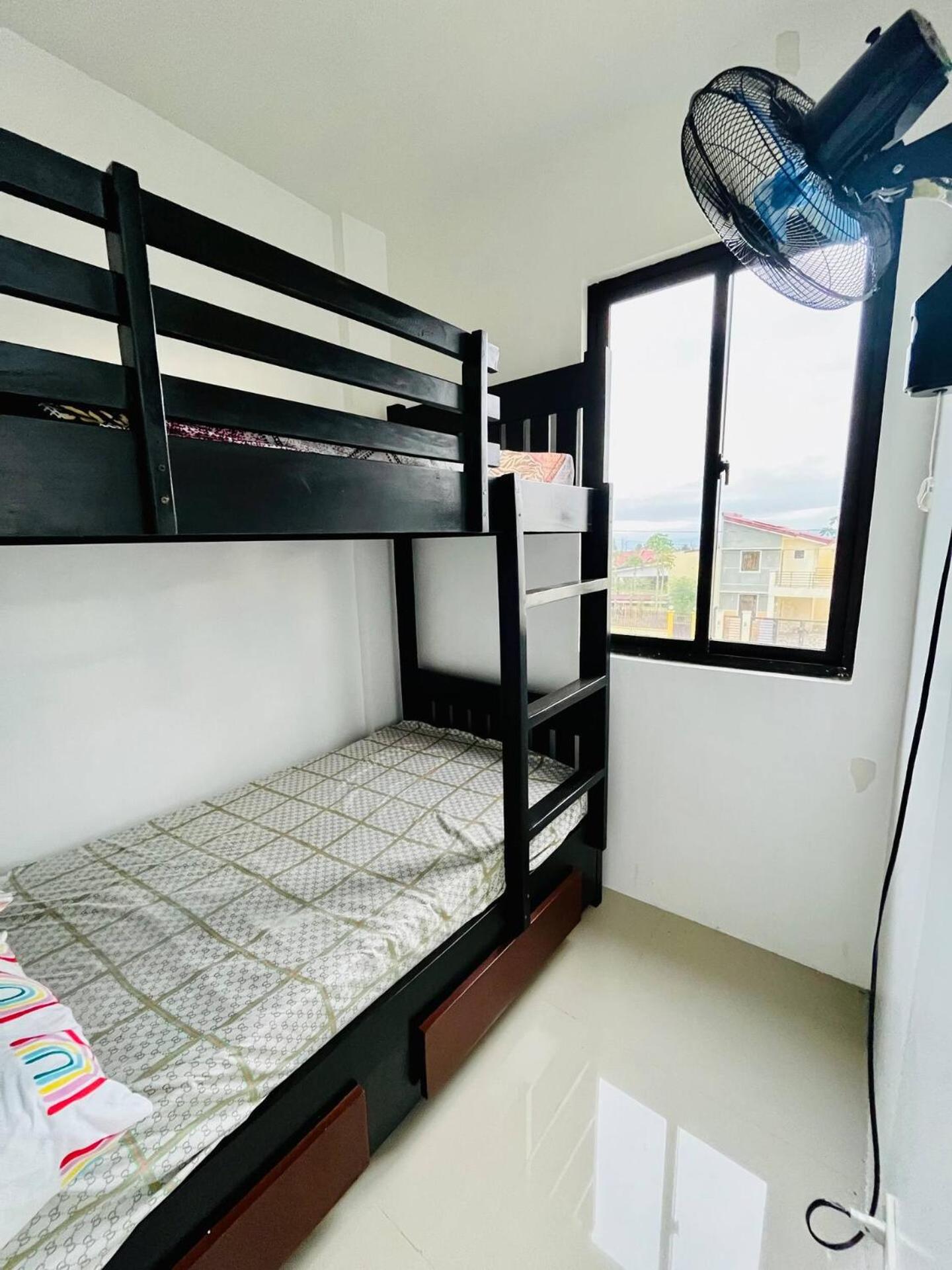 2-Bedroom Transient House or Apartment Near Tagaytay